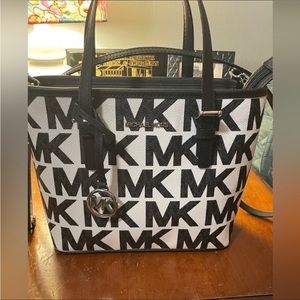 Michael Kors purse